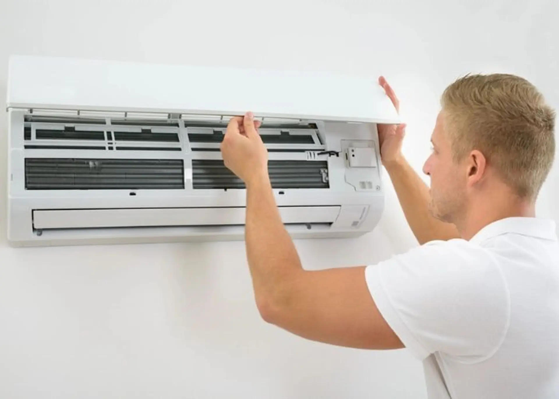 Hướng dẫn cách tháo máy lạnh Daikin siêu dễ làm
