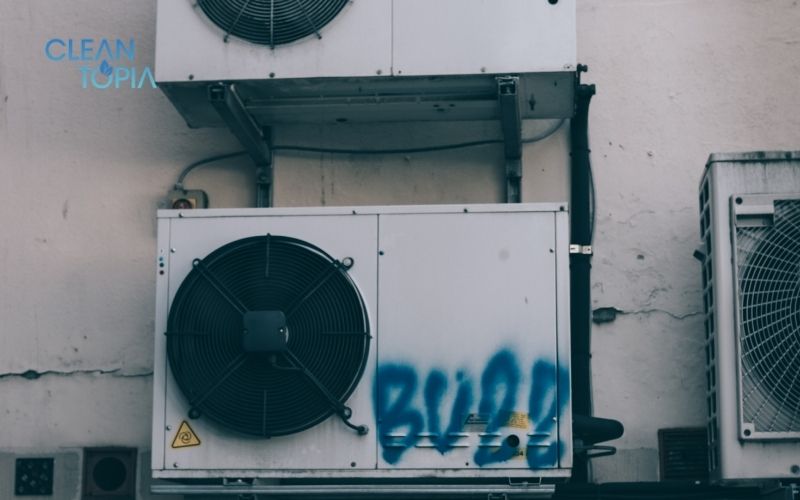 Dấu hiệu cần vệ sinh và bảo trì máy lạnh: Khi nào bạn nên gọi ngay Clean Topia?